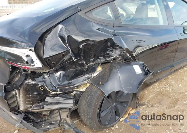 5YJ3E1EA2SF937796: 44158889