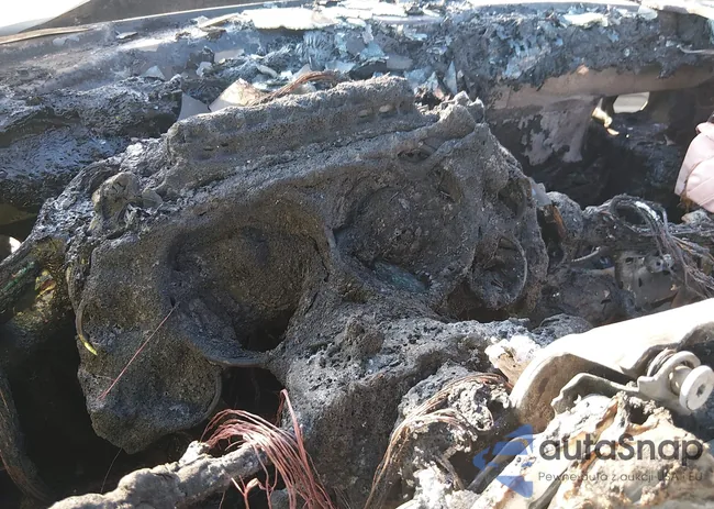 3GCPCSE08BG182670: 44158901