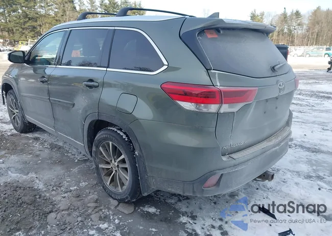 5TDJZRFH0JS910810: 44158988