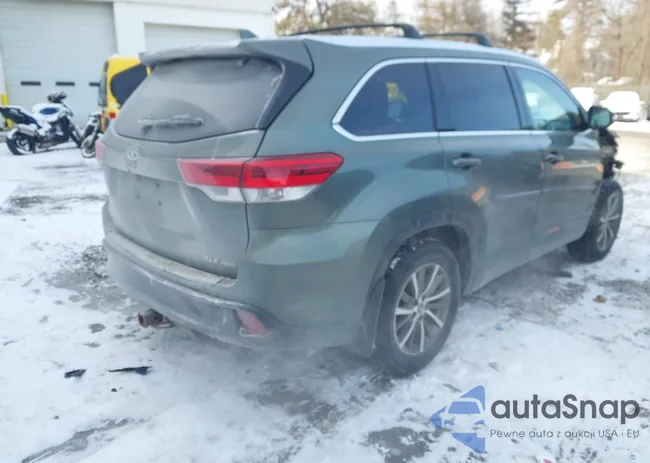 5TDJZRFH0JS910810: 44158988