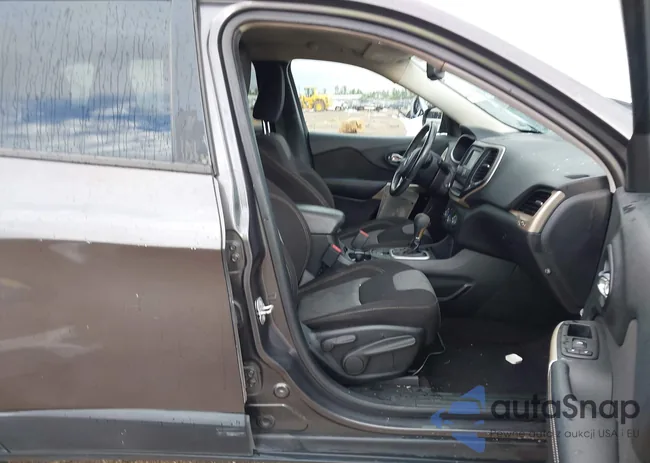 2HGFC2F79JH527681: 44159051