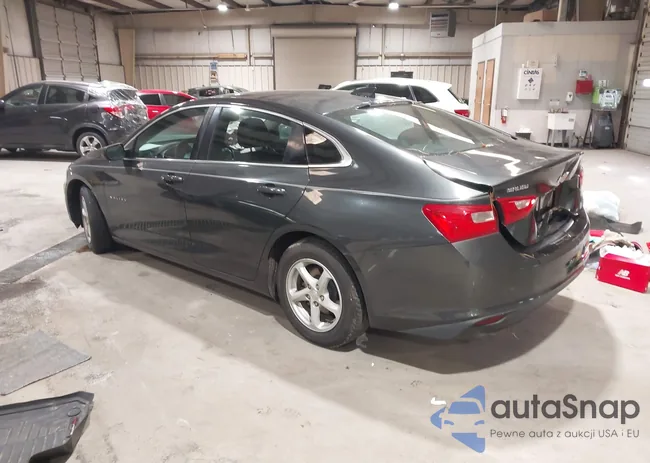 1G1ZB5ST7HF123673: 44159052