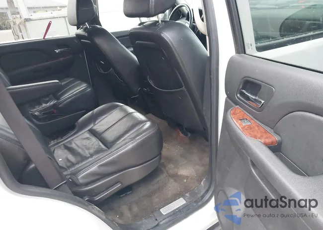 1GNFK13038J121995: 44158055