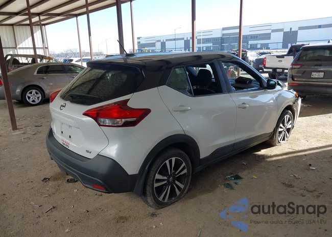 3N1CP5CU2KL562902: 44158091