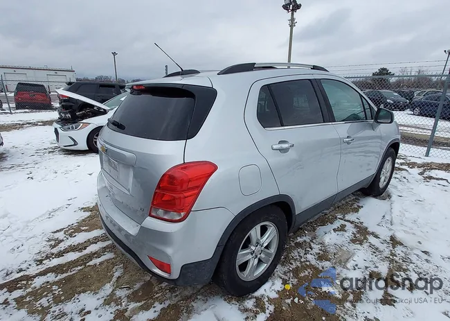 KL7CJLSB3JB676438: 44158186