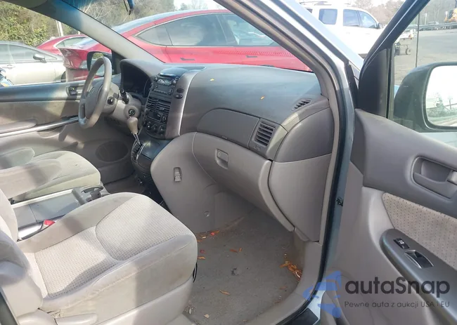 5TDKK4CC3AS338779: 44158199