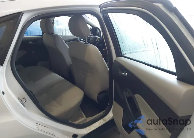 1FADP3F22HL259676: 44158368