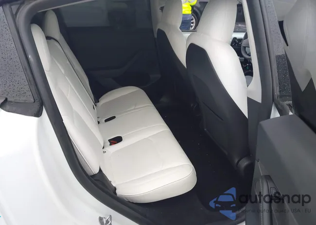 7SAYGDEF9PF920484: 44158430