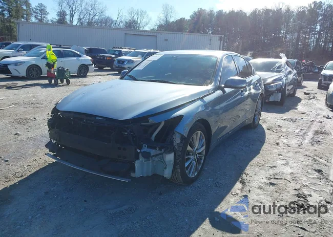 JN1EV7AP1JM351668: 44159477