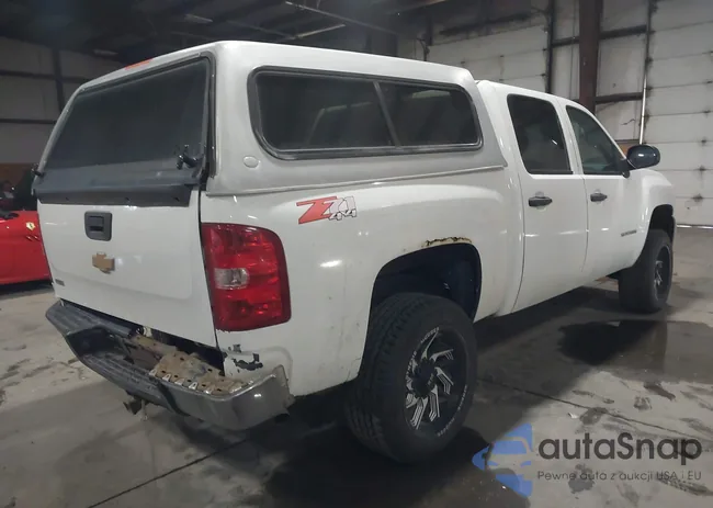 3GCRKSE32AG108486: 44159488