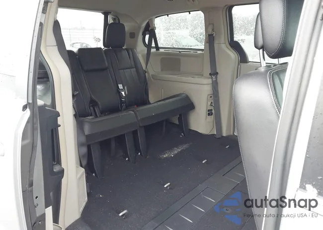 2C4RC1BG1FR741092: 44159540