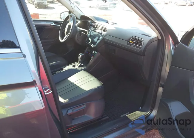 3VV3B7AX2RM067139: 44159589