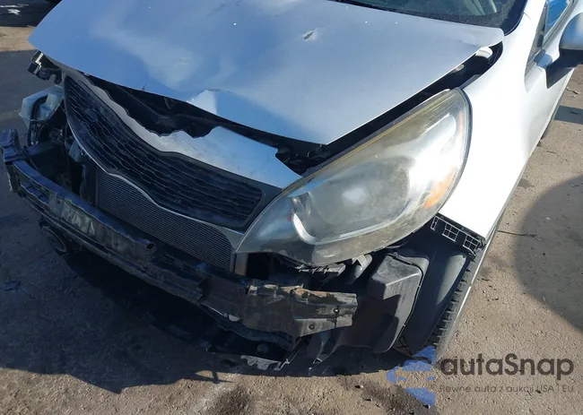 KNADM4A39D6194890: 44159592