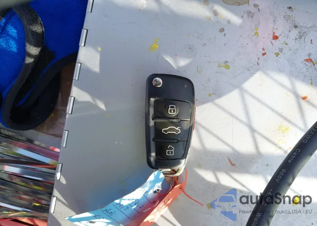 WAUJ8GFF2H1033215: 44159608