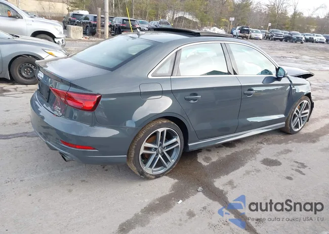 WAUJ8GFF2H1033215: 44159608