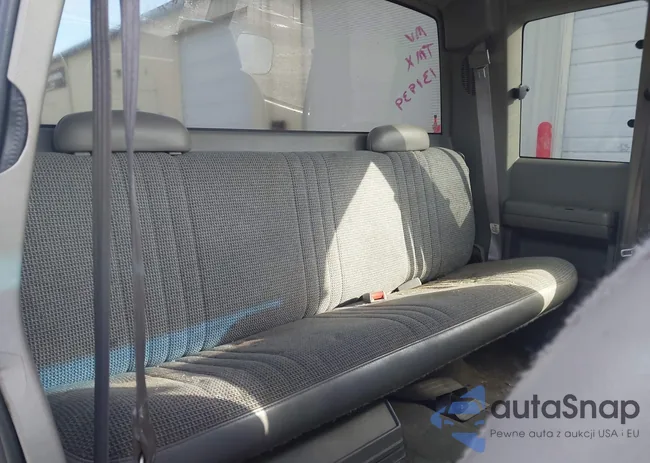 1GCGC29R5WE131939: 44159646