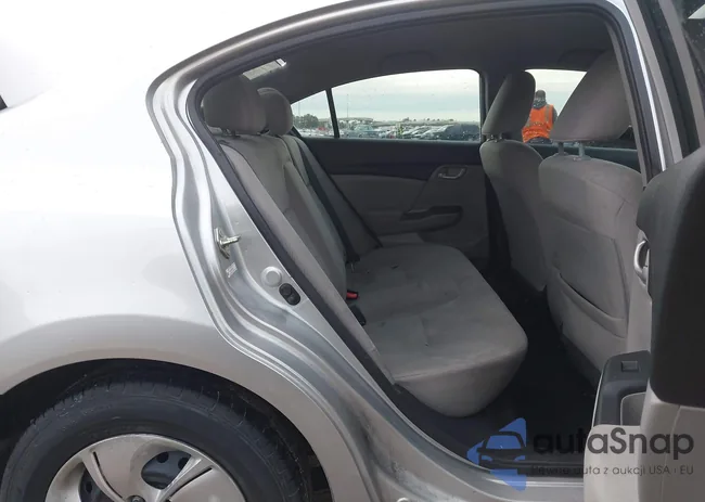 2HGFB2F52DH300127: 44159714