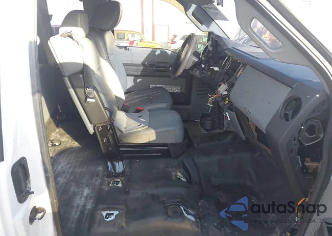 1FD7X2A64GEB80522: 44159732