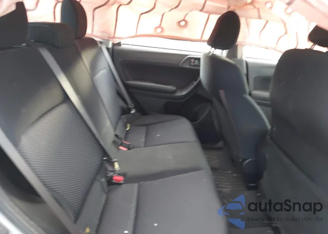 JF2SJABC0JH431753: 44159742