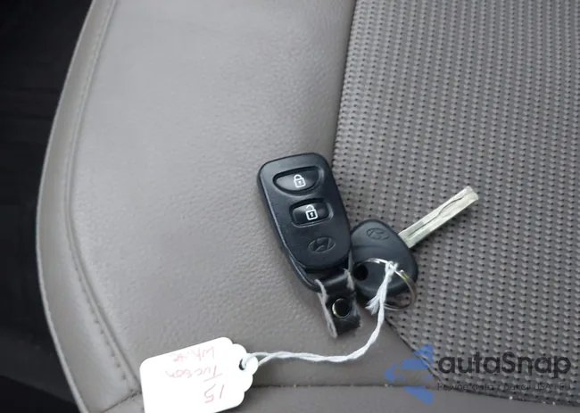 KM8JUCAG1FU968174: 44159778