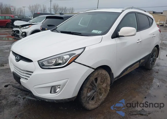 KM8JUCAG1FU968174: 44159778