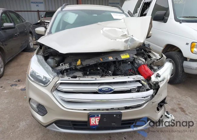 1FMCU0GD2JUA54836: 44159841