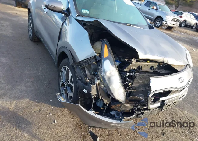 KNDPNCACXM7848510: 44159891