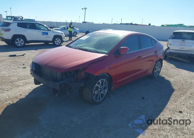 KMHD84LF2KU854447: 44159909