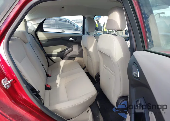 1FADP3F28HL201197: 44159936