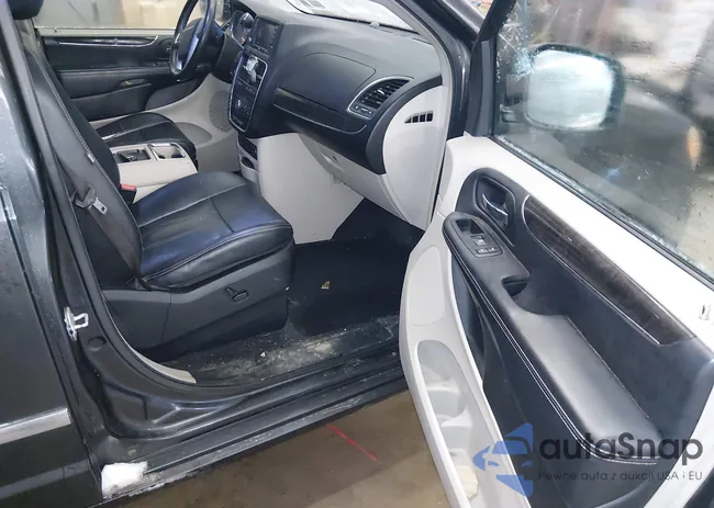 2C4RC1CG2CR229576: 44159988