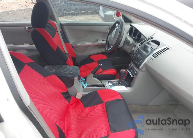 1N4BA41E38C801559: 44160008