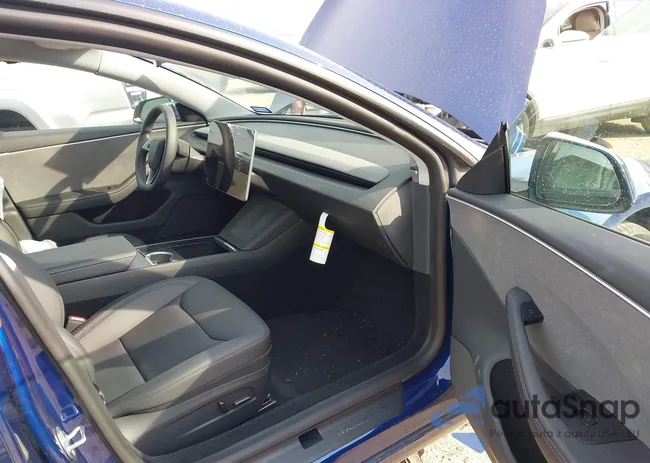 5YJ3E1EA6SF950406: 44159071