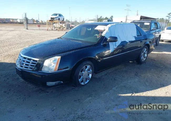 1G6KD57YX6U132466: 44159101