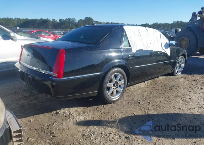 1G6KD57YX6U132466: 44159101