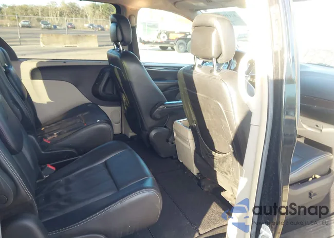 2C4RC1CG1CR369151: 44159111