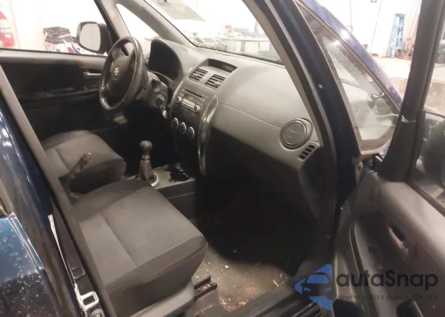 JS2YC415985106379: 44159208