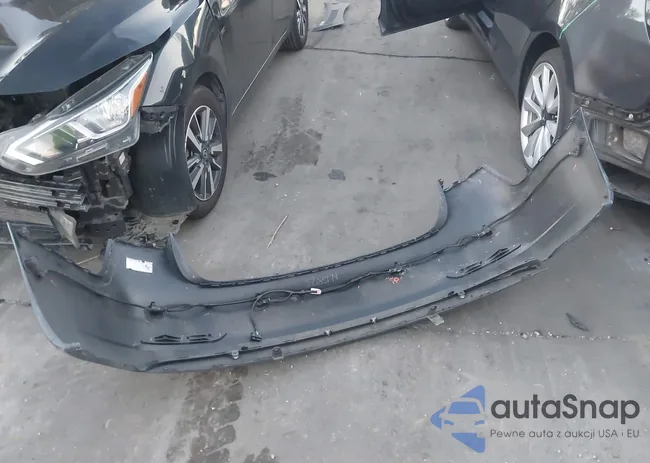 5YJ3E1EB6JF068773: 44159377