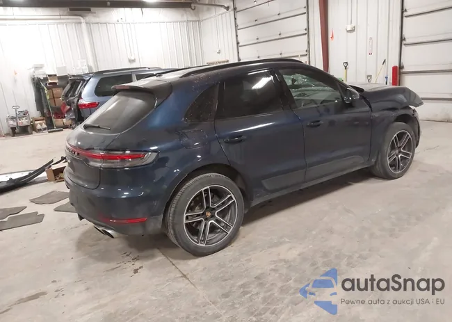 WP1AB2A58MLB38716: 44159447