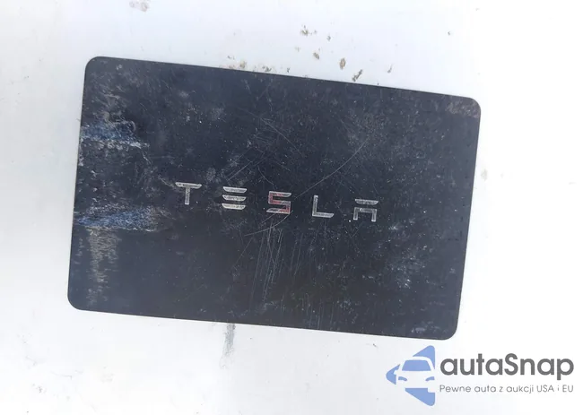 5YJ3E1EA3PF651382: 44160475