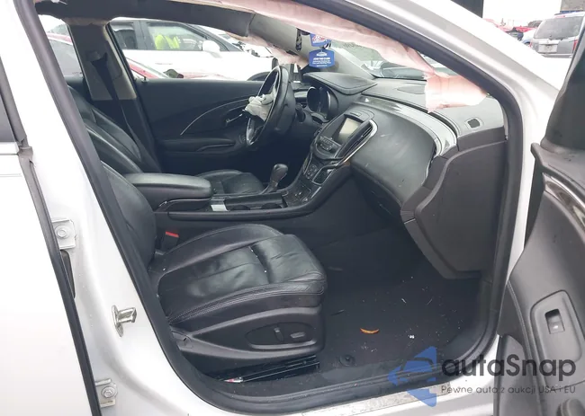 1G4GB5G35GF208447: 44160496