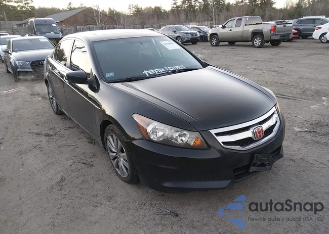 1HGCP2F72BA031192: 44160505