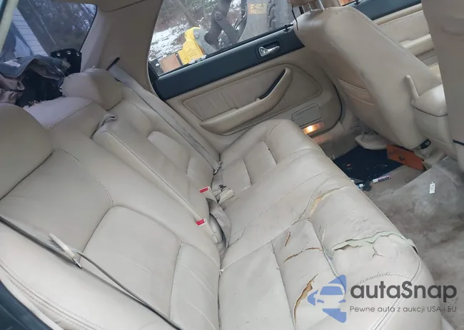 JH4KA7669MC002195: 44160565