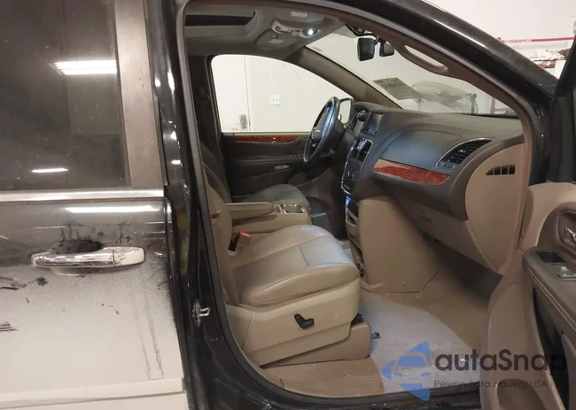 2C4RC1CG3GR105001: 44160632