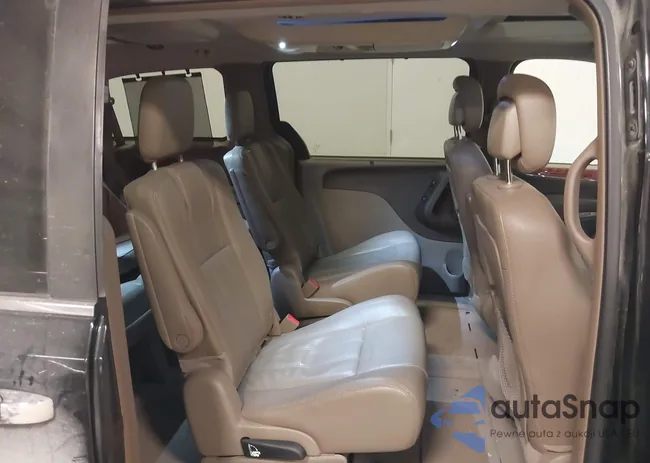 2C4RC1CG3GR105001: 44160632