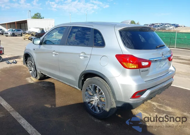 JA4AP3AWXJU000628: 44160660