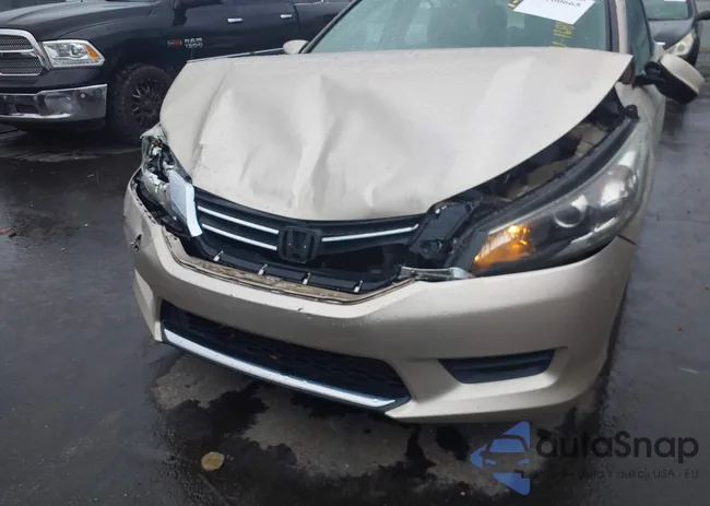 1HGCR2F31EA031681: 44160665