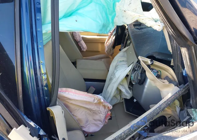 1FMJU1KT2HEA42119: 44160673