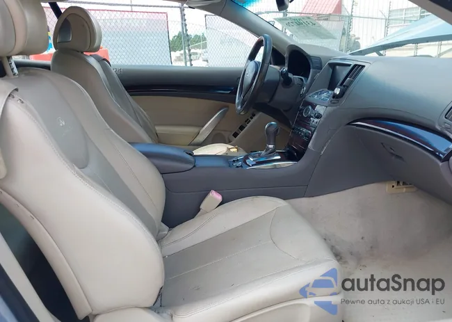 JN1CV6FE0AM354683: 44160730