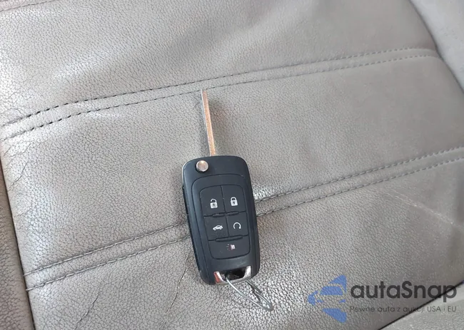 W04GN5EC3B1088081: 44160735