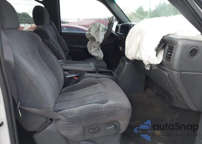 1GCHK23U32F124576: 44160751